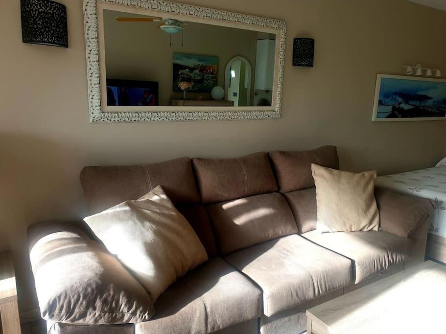 מארבלה Precioso Estudio Con Piscina A 200M Del Mar מראה חיצוני תמונה