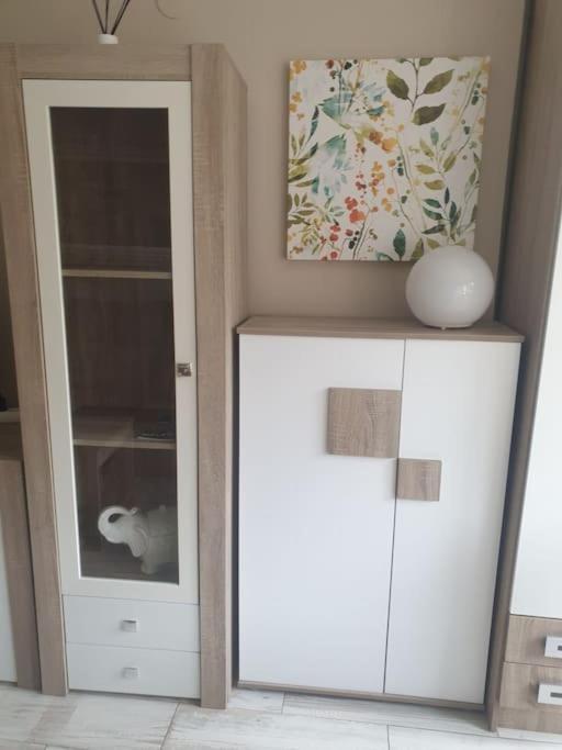 מארבלה Precioso Estudio Con Piscina A 200M Del Mar מראה חיצוני תמונה