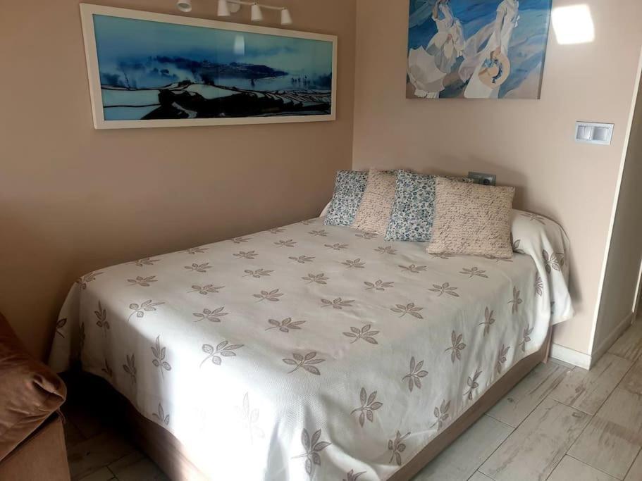 מארבלה Precioso Estudio Con Piscina A 200M Del Mar מראה חיצוני תמונה
