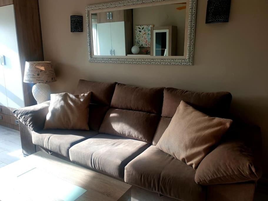 מארבלה Precioso Estudio Con Piscina A 200M Del Mar מראה חיצוני תמונה
